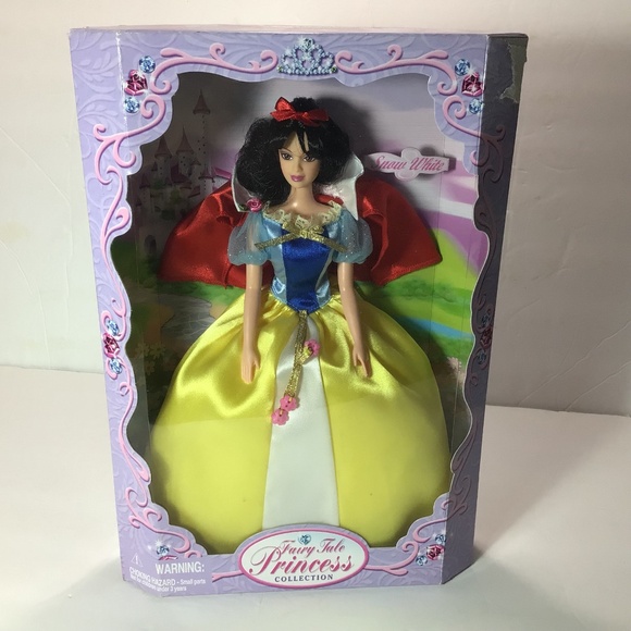 DISNEY FAIRY TALE PRINCESS DOLL - Picture 1 of 2